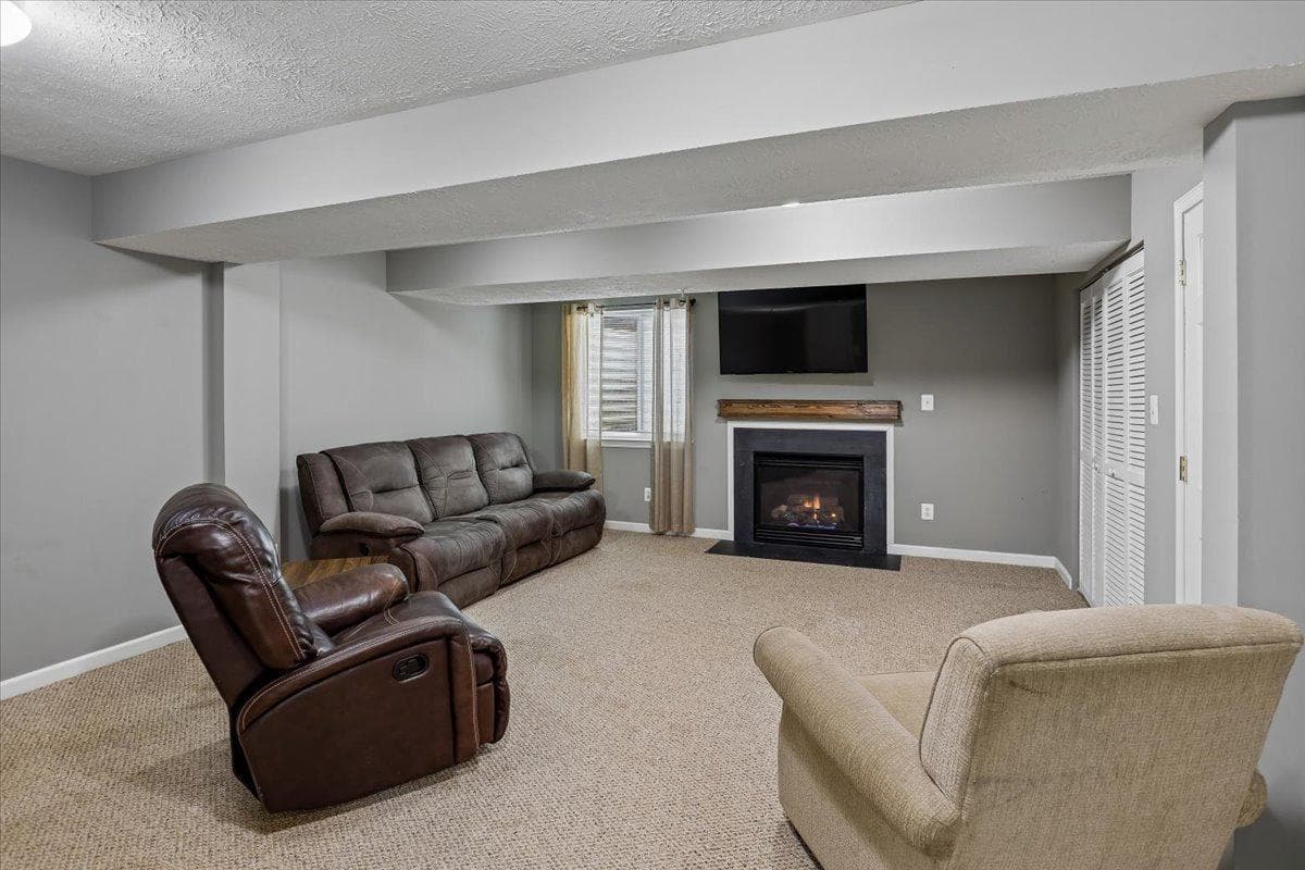 4749 Coralberry Ct, Aberdeen, MD 21001-2654, United States