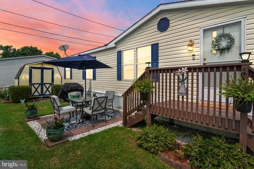 8 ELINOR LN, SPARROWS POINT, MD, 21219