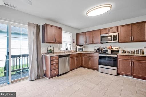 589 BAKER ST, BALTIMORE, MD, 21217
