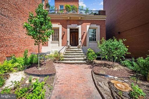 16 W READ ST, BALTIMORE, MD, 21201, BALTIMORE CITY