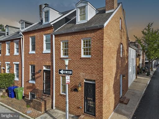 11 E HAMBURG ST, BALTIMORE, MD, 21230