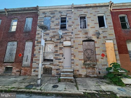 1611 N CHAPEL ST, BALTIMORE, MD, 21213