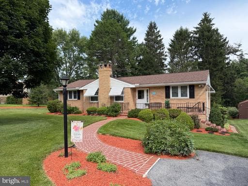 8484 Linwood Dr, Ellicott City, MD 21043-4304, United States