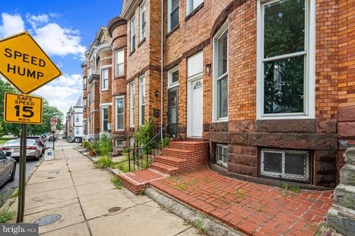 2912 AUCHENTOROLY TER, BALTIMORE, MD, 21217