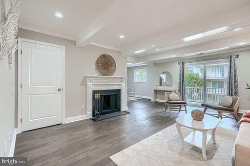 12 Warren Lodge Ct, Cockeysville, MD 21030-2544, United States