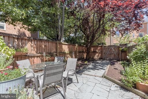 112 W LEE ST, BALTIMORE, MD, 21201