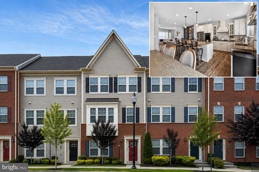 7564 Warburg Way, Hanover, MD 21076-2398, United States