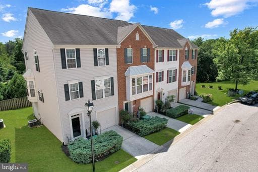 9453 Birdhouse Cir, Columbia, MD 21046-3038, United States