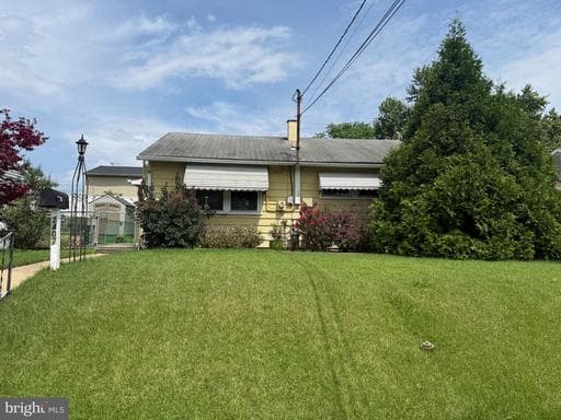 2407 ALMA RD, HALETHORPE, MD, 21227