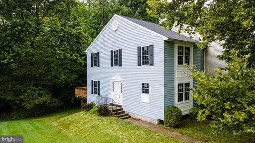9470 Fens Holw, Laurel, MD 20723-5712, United States