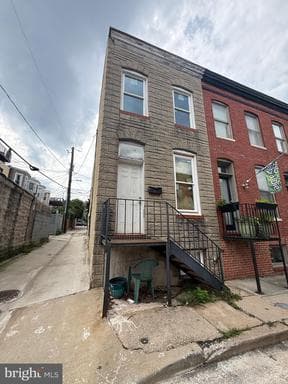2 N PORT ST N, BALTIMORE, MD, 21224