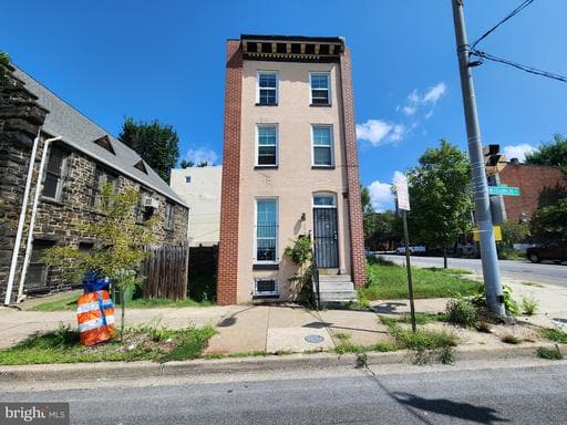 1102 W FRANKLIN ST, BALTIMORE, MD, 21223