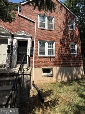 6101 CHINQUAPIN PKWY, BALTIMORE, MD, 21239