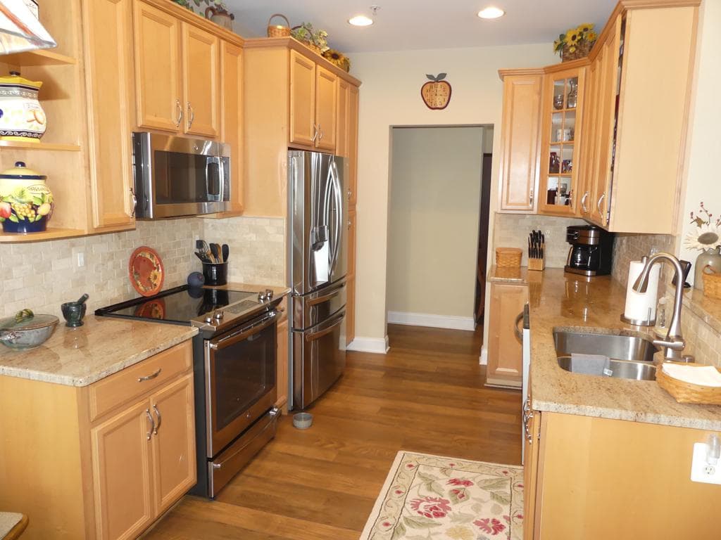 1817 Selvin Dr, Bel Air, MD 21015-1686, United States