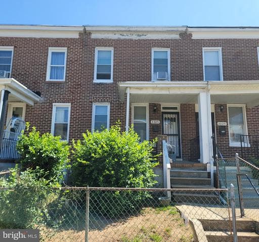 3327 Ravenwood Ave, Baltimore, MD 21213-1649, United States