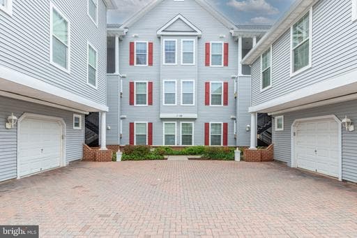 5 HAWK RISE LN #104, OWINGS MILLS, MD, 21117