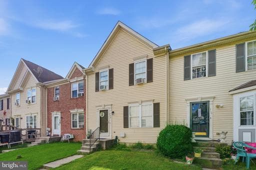 708 VILLAGER, DUNDALK, MD, 21222