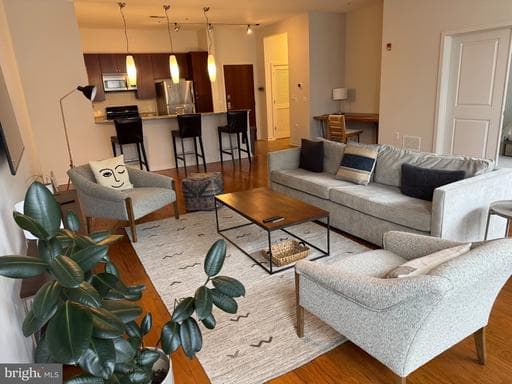 1209 Charles ST N #204 BALTIMORE MD 21201