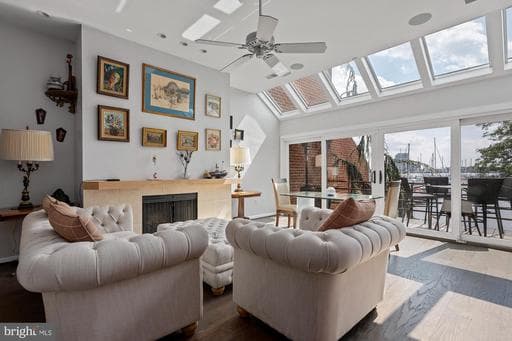 2407 BOSTON ST, BALTIMORE, MD, 21224