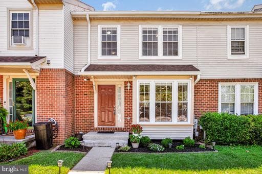 15 Tartan Ct, Reisterstown, MD 21136-6404, United States