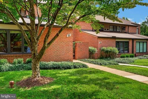5 OAKRIDGE CT, LUTHERVILLE TIMONIUM, MD, 21093