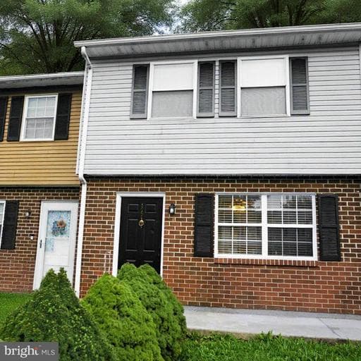 122 Danford Dr, Elkton, MD 21921-6265, United States