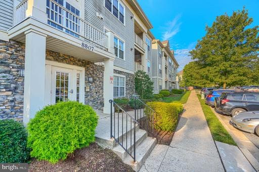 8807 Stone Ridge Cir, Pikesville, MD 21208-1018, United States
