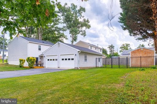 9300 N LAUREL RD, LAUREL, MD, 20723