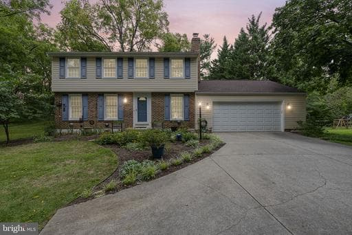 9305 Angelina Cir, Columbia, MD 21045-5109, United States