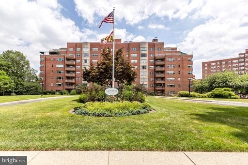 3601 Greenway, Baltimore, MD 21218-2438, United States