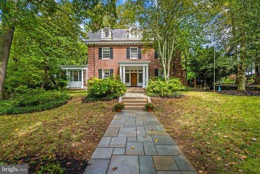 8 CLUB RD, BALTIMORE, MD, 21210