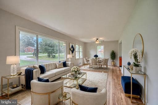 4921 Alice Ave, Ellicott City, MD 21043-6605, United States