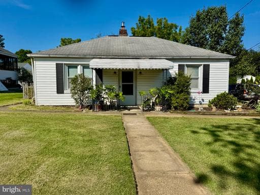 506 Lee DR CATONSVILLE MD 21228