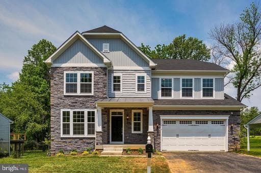 8116 Veronica Way, Ellicott City, MD 21043-3904, United States