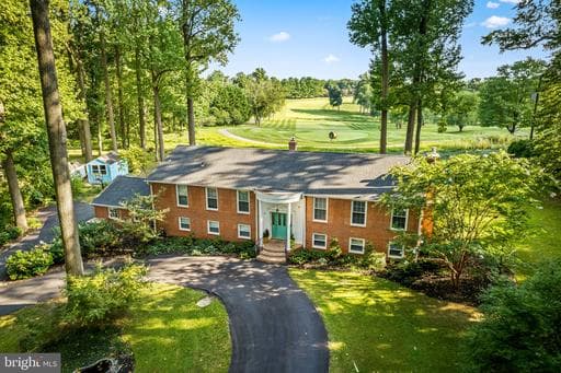 4 COUNTRY CLUB LN, PHOENIX, MD, 21131