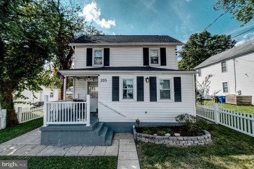 205 10th St, Laurel, MD 20707-3403, United States