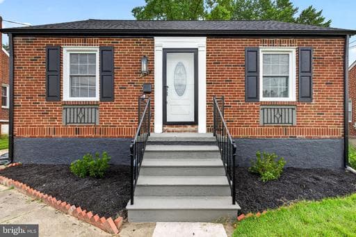 1132 Stephen Dr, Middle River, MD 21220-4633, United States