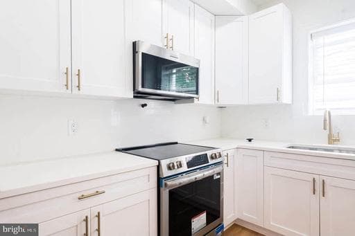 1657 Darley AVE BALTIMORE MD 21213
