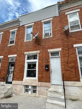 2104 Penrose Ave, Baltimore, MD 21223-1547, United States