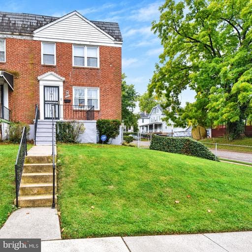 824 Wicklow Rd, Baltimore, MD 21229-1629, United States