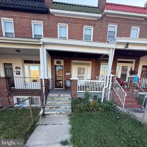 3325 W Caton Ave, Baltimore, MD 21229-3743, United States