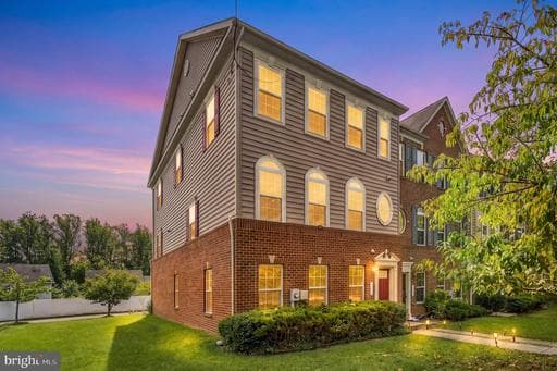 3319 Tianna Way, Accokeek, MD 20607-3763, United States