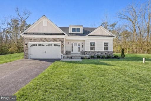 313 Columbia Ln, Stevensville, MD 21666-3323, United States