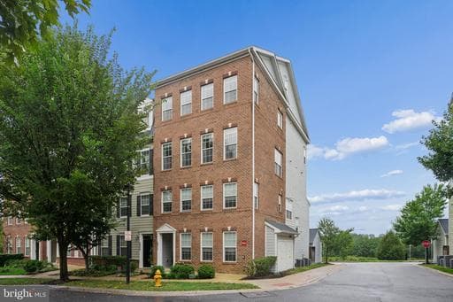5911 Logans Way, Ellicott City, MD 21043-7554, United States