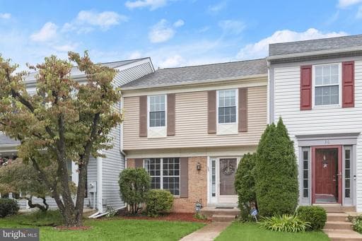 38 Battersea Bridge Ct, Lutherville Timonium, MD 21093-3900, United States