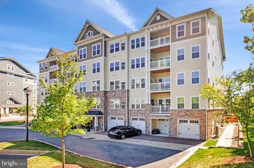 8960 Carls Ct, Ellicott City, MD 21043-5198, United States