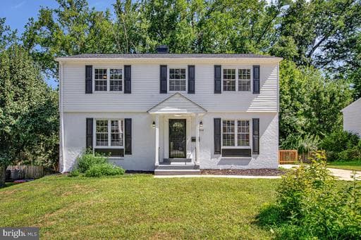 1224 Pleasant Valley Dr, Catonsville, MD 21228-2649, United States