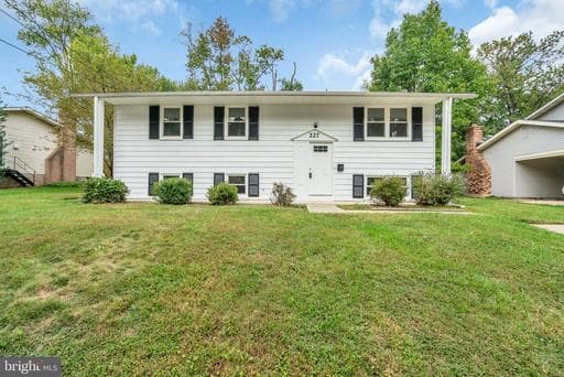 227 Lastner LN GREENBELT MD 20770