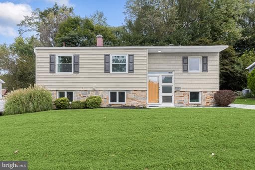 1906 Logwind Rd, Catonsville, MD 21228-5547, United States