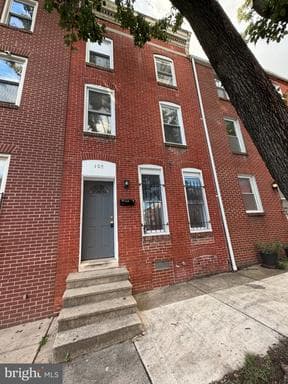 108 N Poppleton St, Baltimore, MD 21201-1105, United States